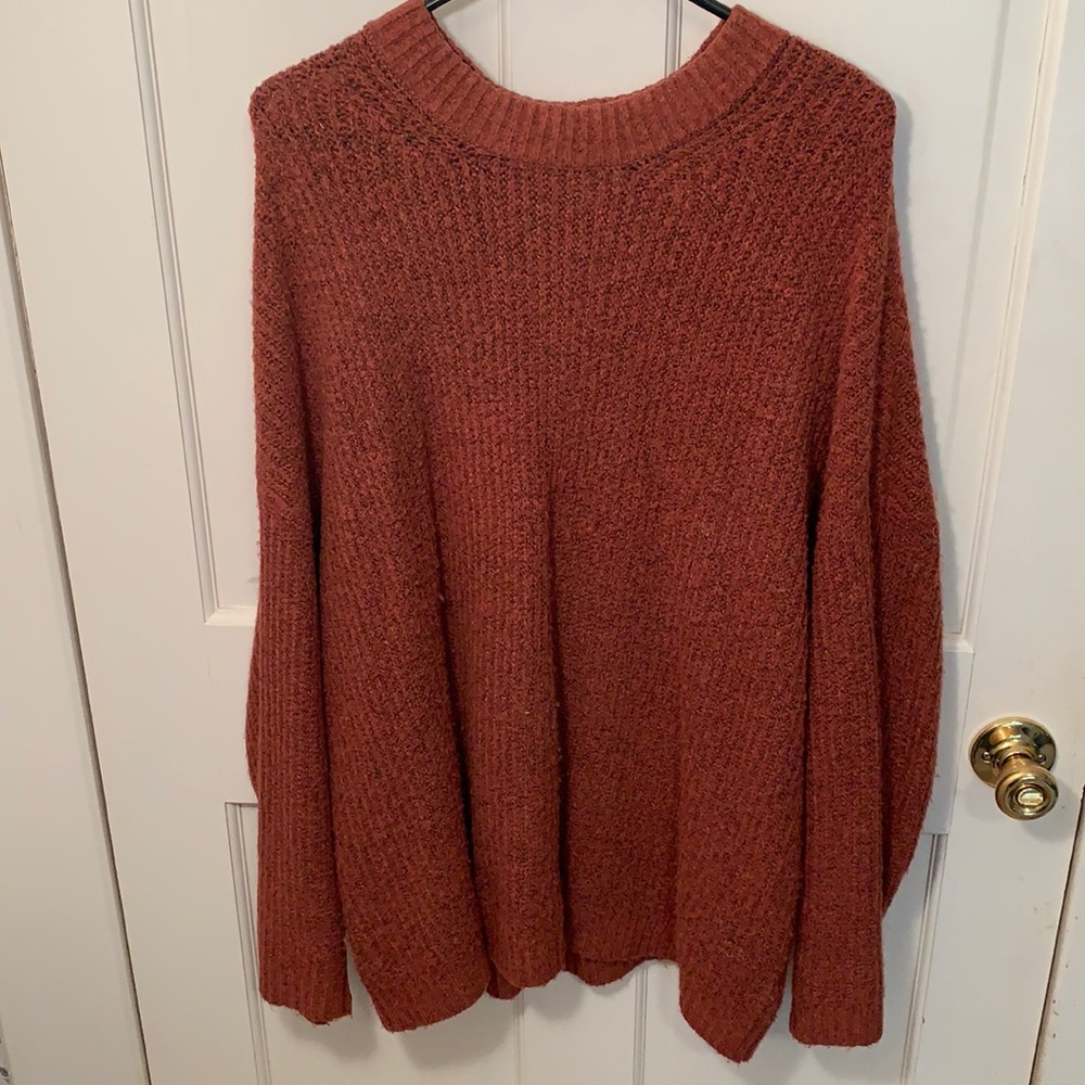 Light American Eagle sweater